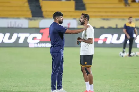 بمشاركة كهربا.. القادسية يتعادل مع السالمية في الدوري الكويتي
